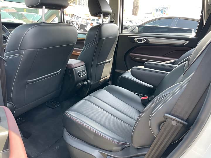GAC Trumpchi M6 2024 2024款 MAX 270T WDCT 尊荣版