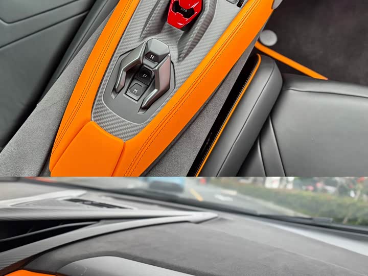2023 Lamborghini Revuelto