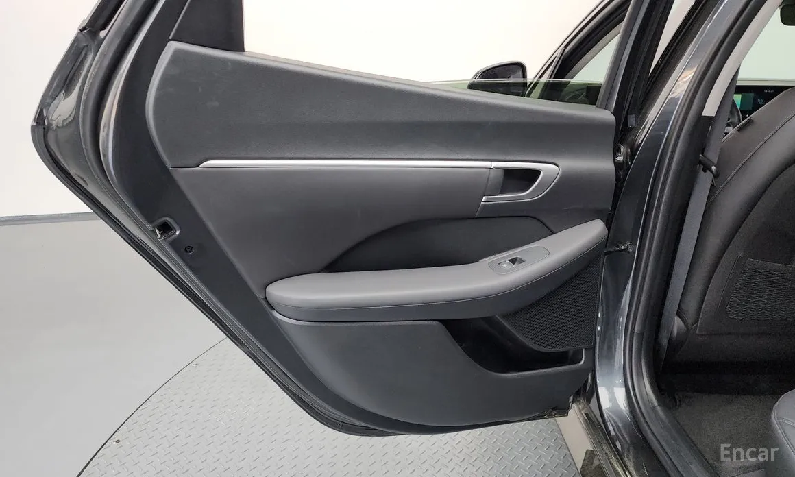 Hyundai Sonata 2023 2.0 LPG(Rent)