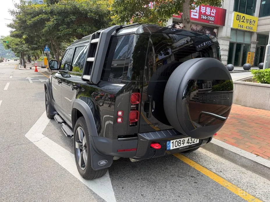 2020 Land Rover Defender