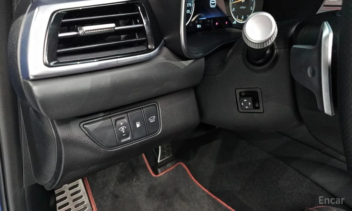 Genesis G70 2022 Gasoline 2.5T 4WD