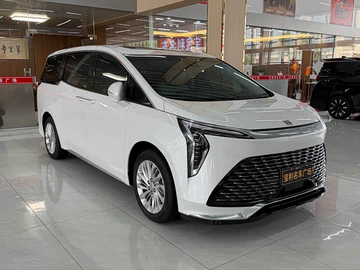 Buick GL8 Century 2025 2025款 2.0T 七座蕴世版