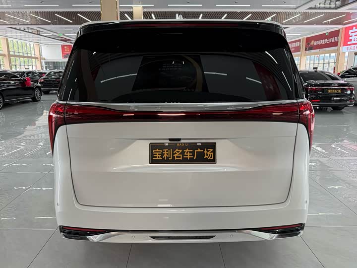 Buick GL8 Century 2025 2025款 2.0T 七座蕴世版