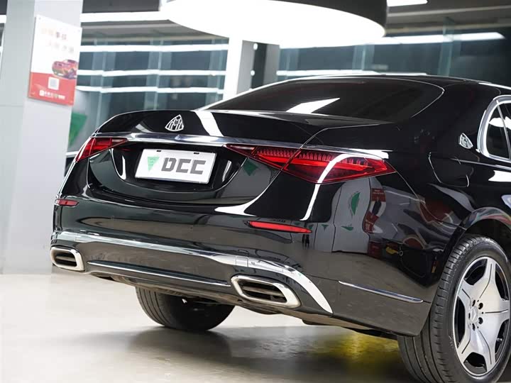 Фото 7 - Mercedes-Benz Maybach S-Class