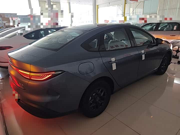 BYD Seal 05 DM-i Hybrid 2025 2025款 DM-i 智驾版 55KM豪华型