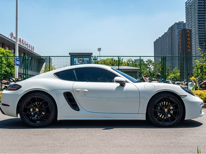 Porsche 718 2023 2023款 Cayman Style Edition 2.0T
