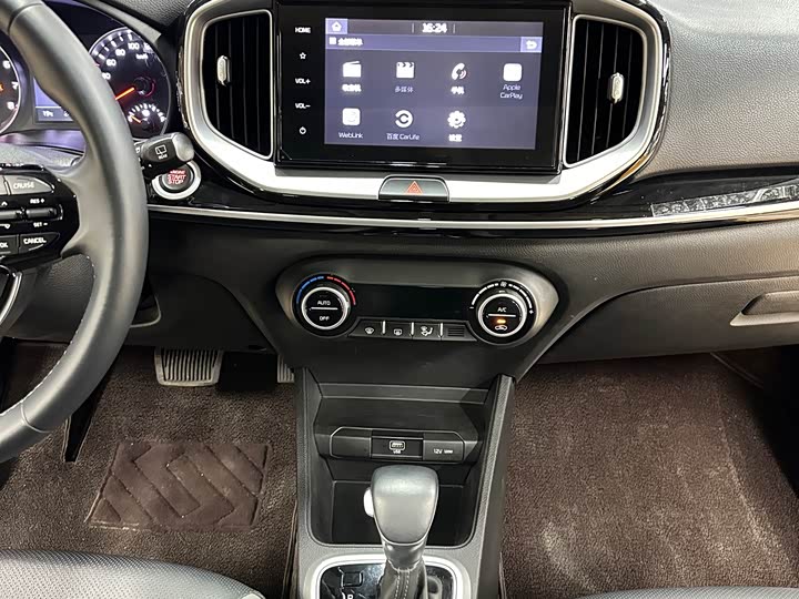 Kia KX1 2021 2021款 1.4L CVT天窗款