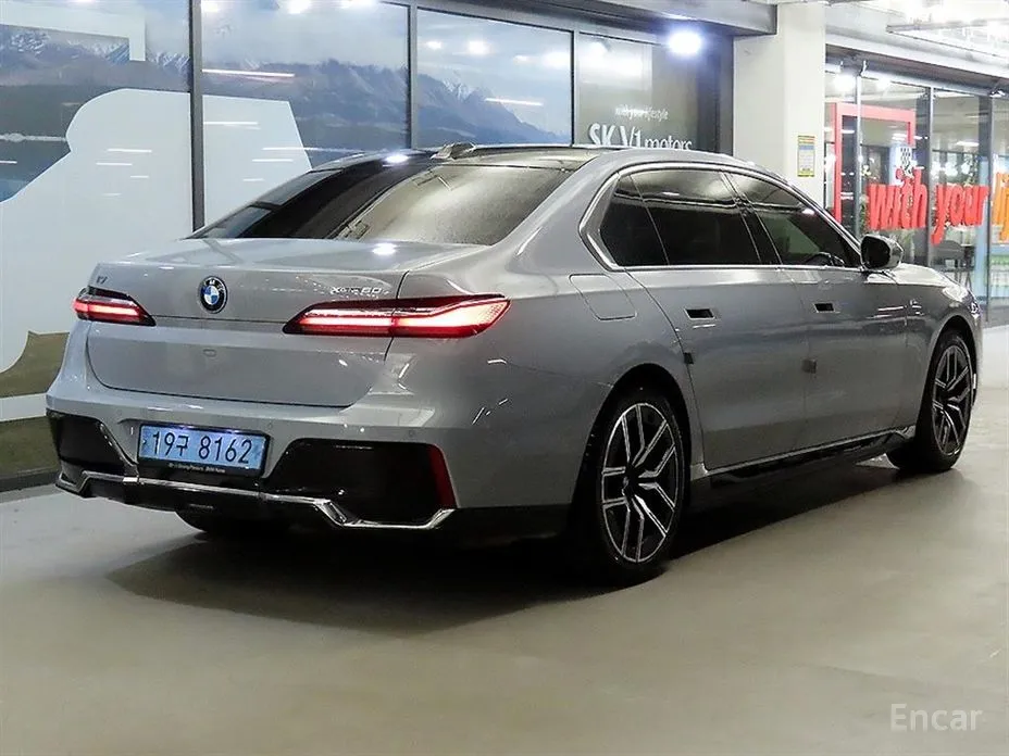 BMW i7 2022 xDrive 60 M sport
