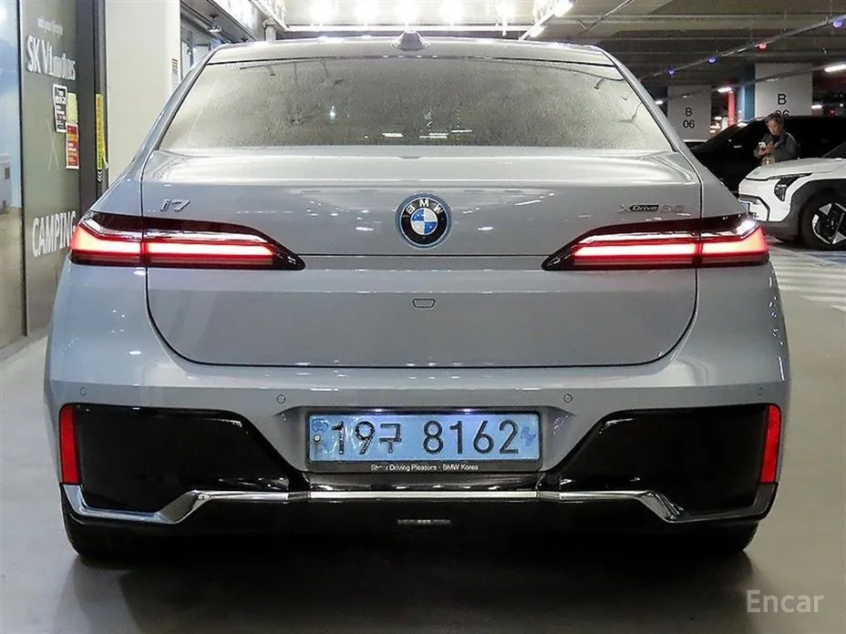 BMW i7 2022 xDrive 60 M sport