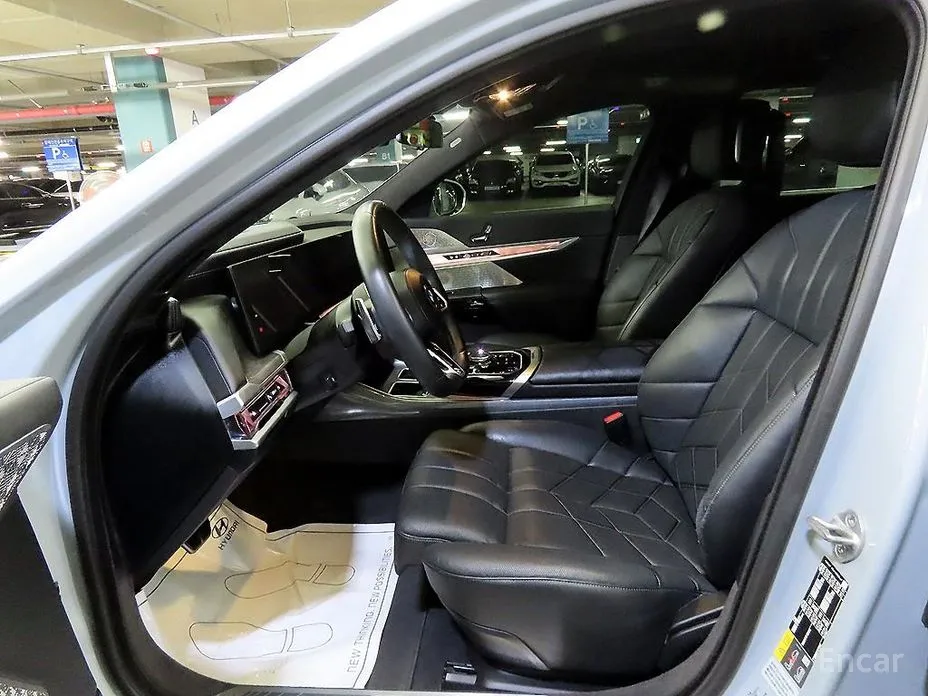 BMW i7 2022 xDrive 60 M sport