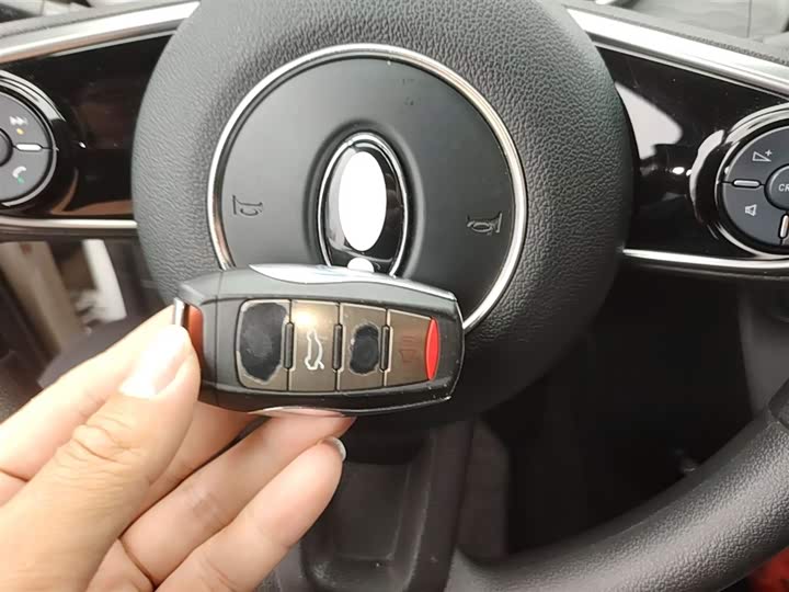 Ora Black Cat 2022 2022款 301km 萌动型 磷酸铁锂