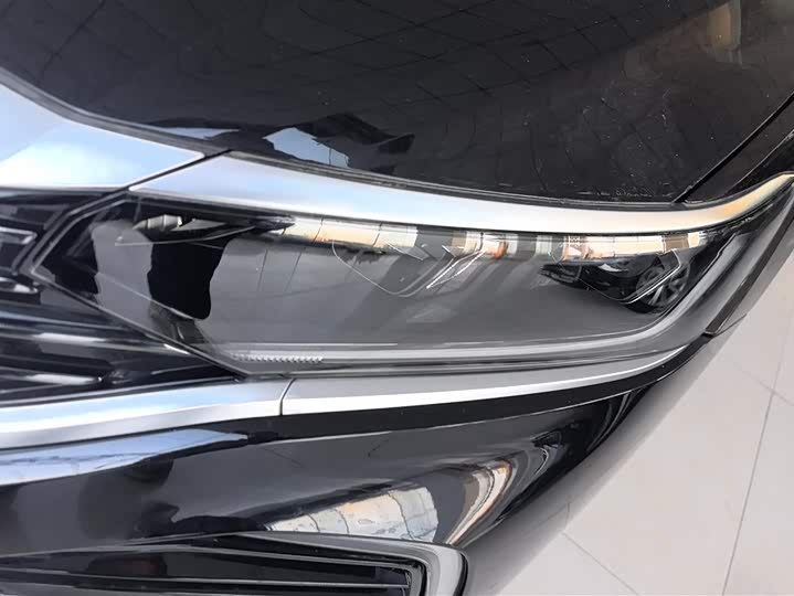 Volkswagen Passat Hybrid 2025 2025款 430PHEV 混动商务版