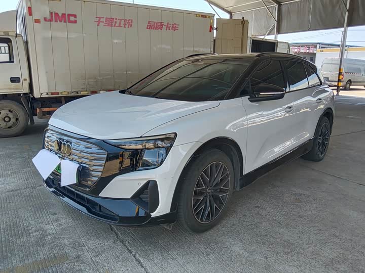 2023 Audi Q5 e-tron