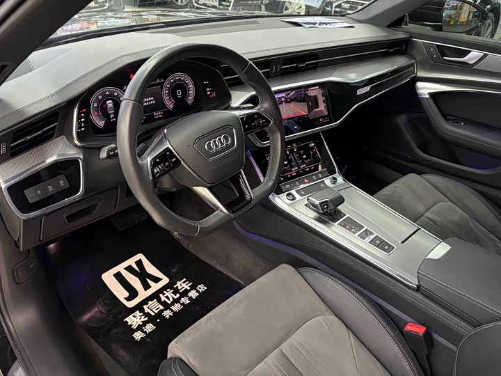 Audi A6L 2021 2021款 45 TFSI quattro 尊享动感型