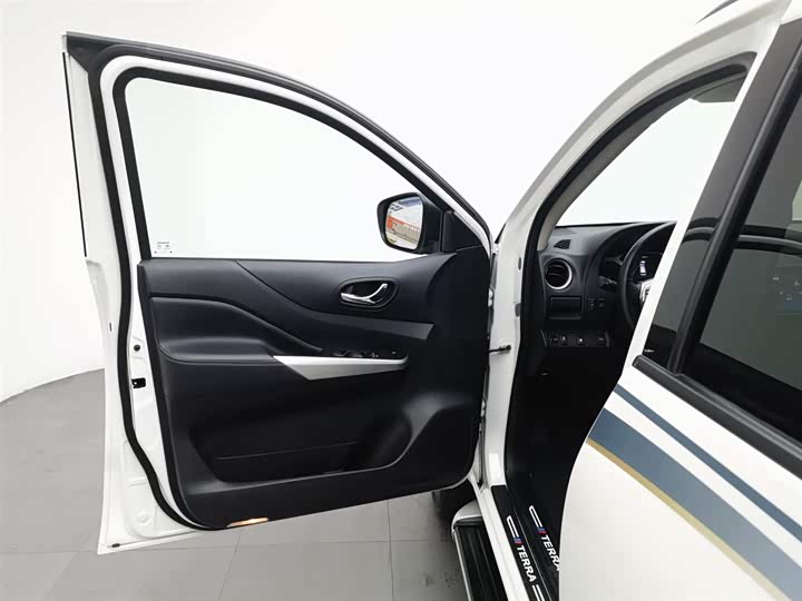 Nissan Terra 2020 2020款 2.5L XL Upper 4WD 自动四驱豪华版