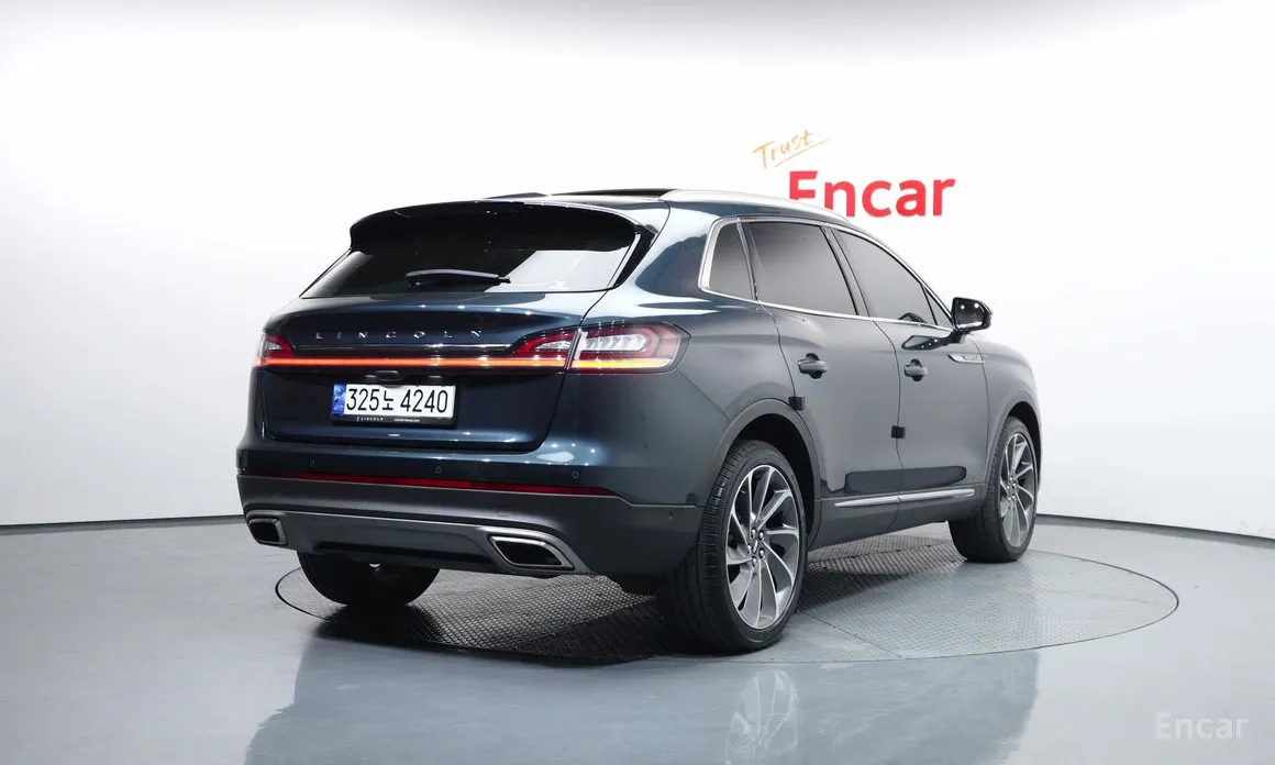 Lincoln Nautilus 2019 2.7 202A AWD