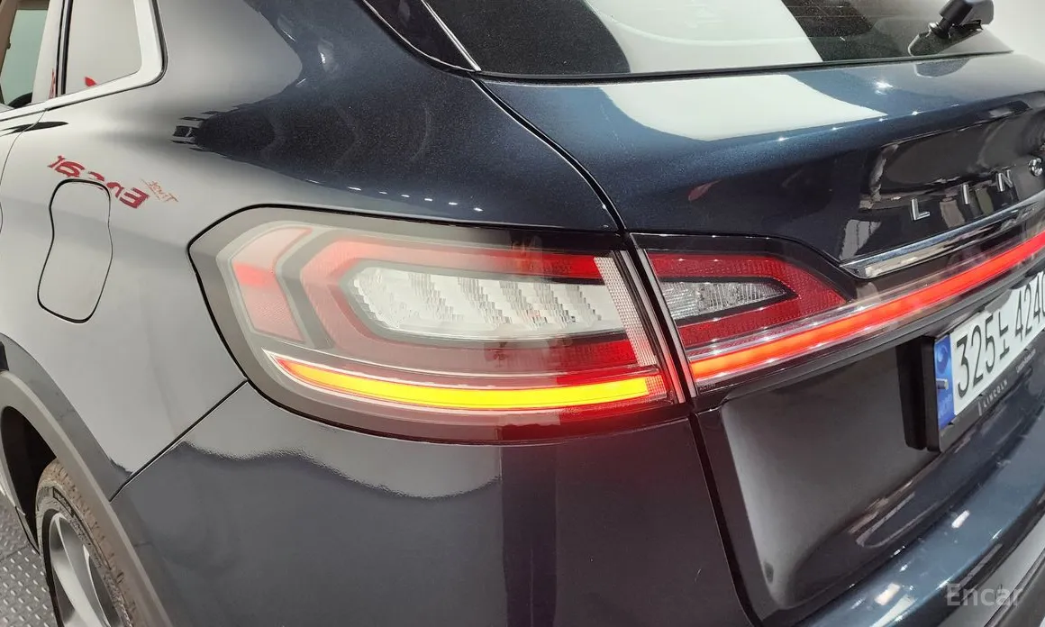 Lincoln Nautilus 2019 2.7 202A AWD