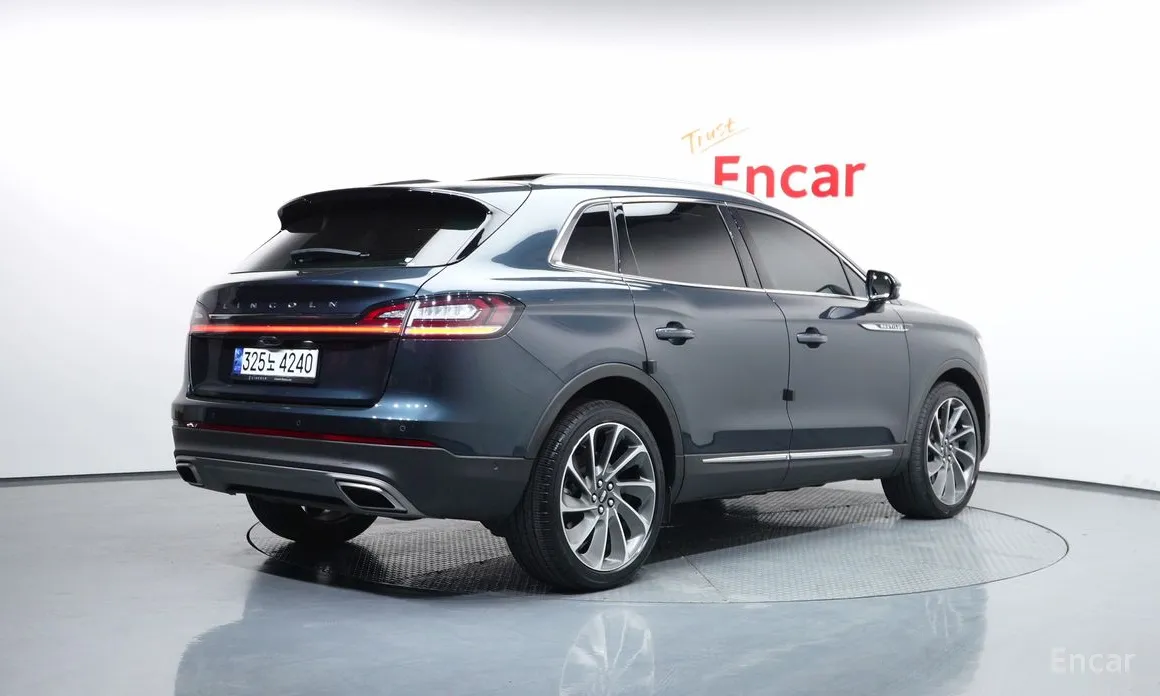 Lincoln Nautilus 2019 2.7 202A AWD