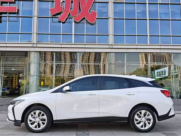 Фото 4 - Buick Velite 6