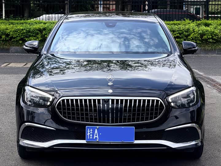 Zdjęcie 2 - Mercedes-Benz E-Class