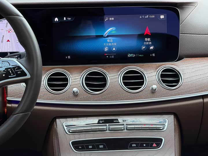 Zdjęcie 6 - Mercedes-Benz E-Class