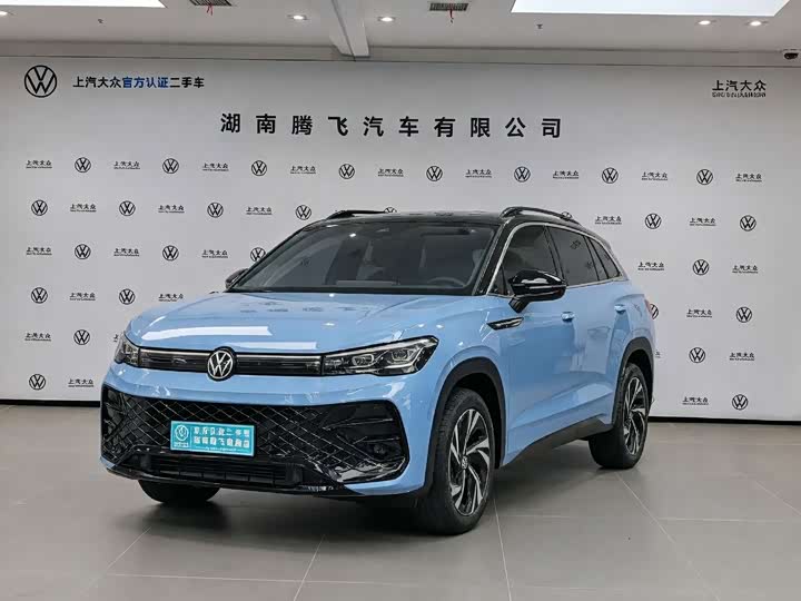 Фото 4 - Volkswagen Tiguan L Pro
