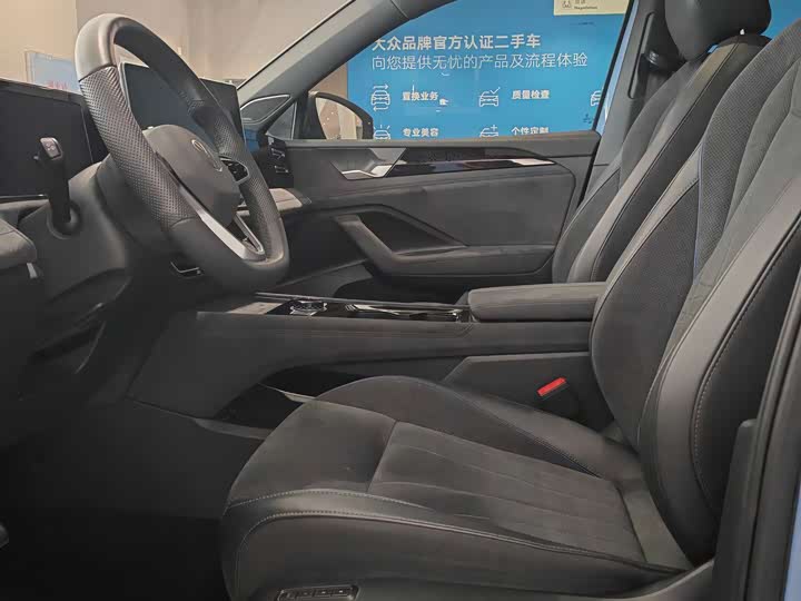 Фото 5 - Volkswagen Tiguan L Pro