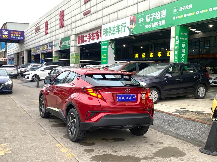 Toyota C-HR 2022 2022款 2.0L 领先版