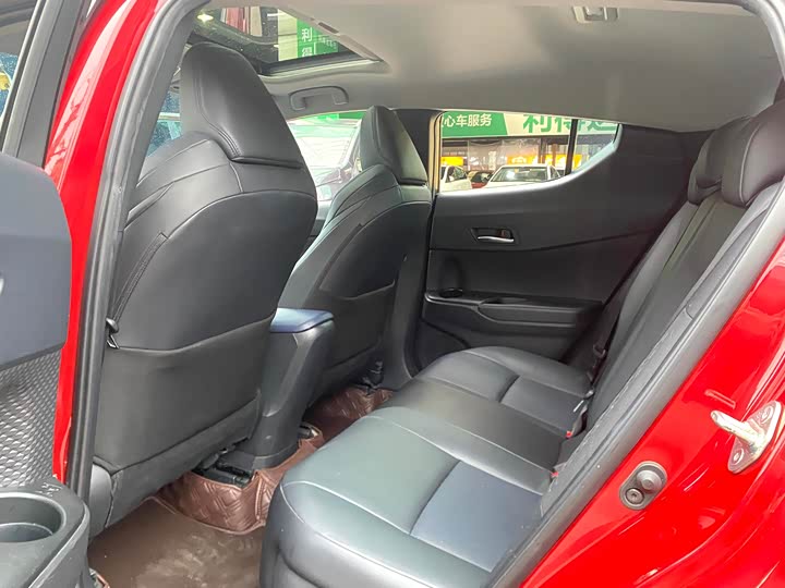 Toyota C-HR 2022 2022款 2.0L 领先版