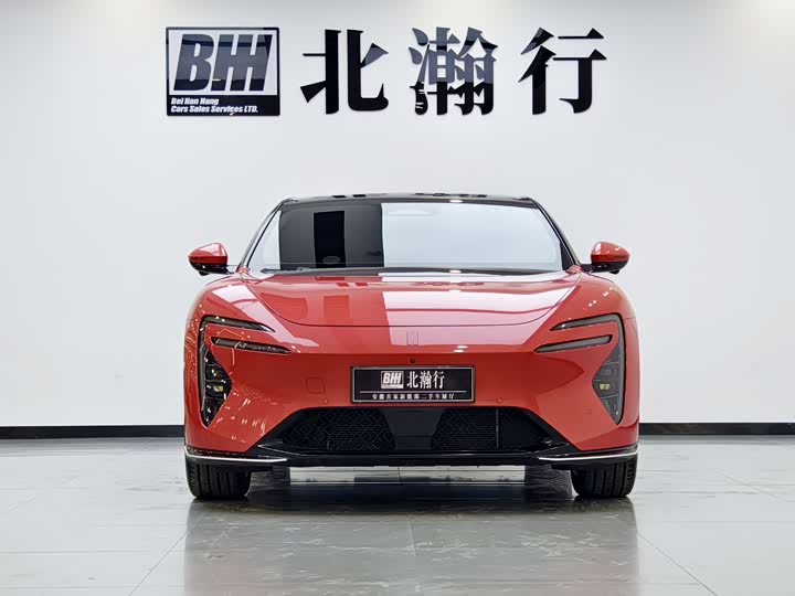 2025 Avatr 06