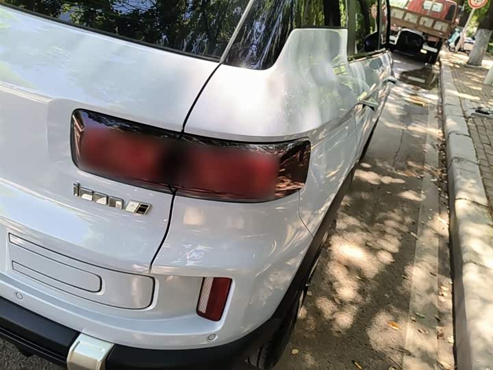 Geely Icon 2023 2023款 1.5TD 主角