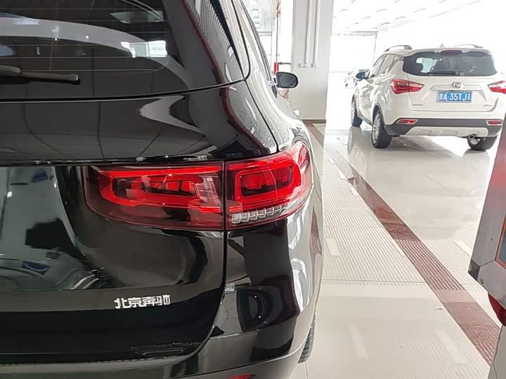Mercedes-Benz GLB-Class 2022 2022款 GLB 220 时尚型
