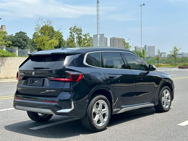 Фото 4 - BMW X1