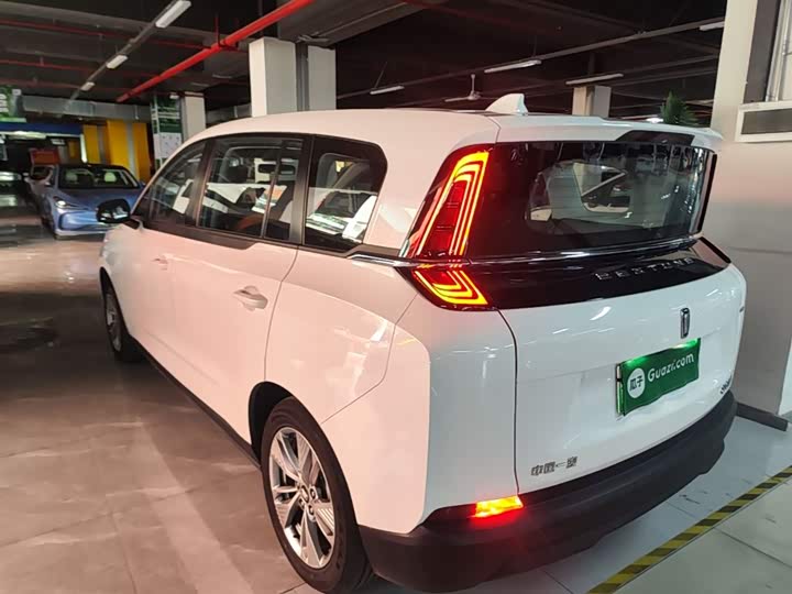 Bestune NAT 2023 2023款 PRO 舒享出行版 419km