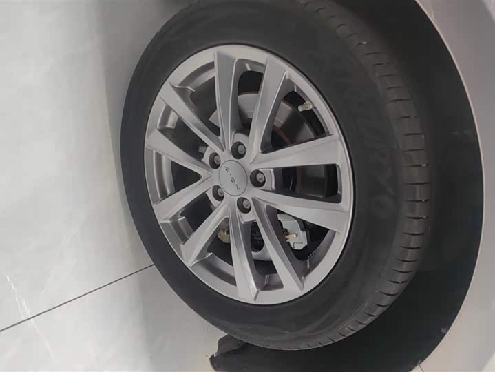 Фото 6 - GAC Aion S