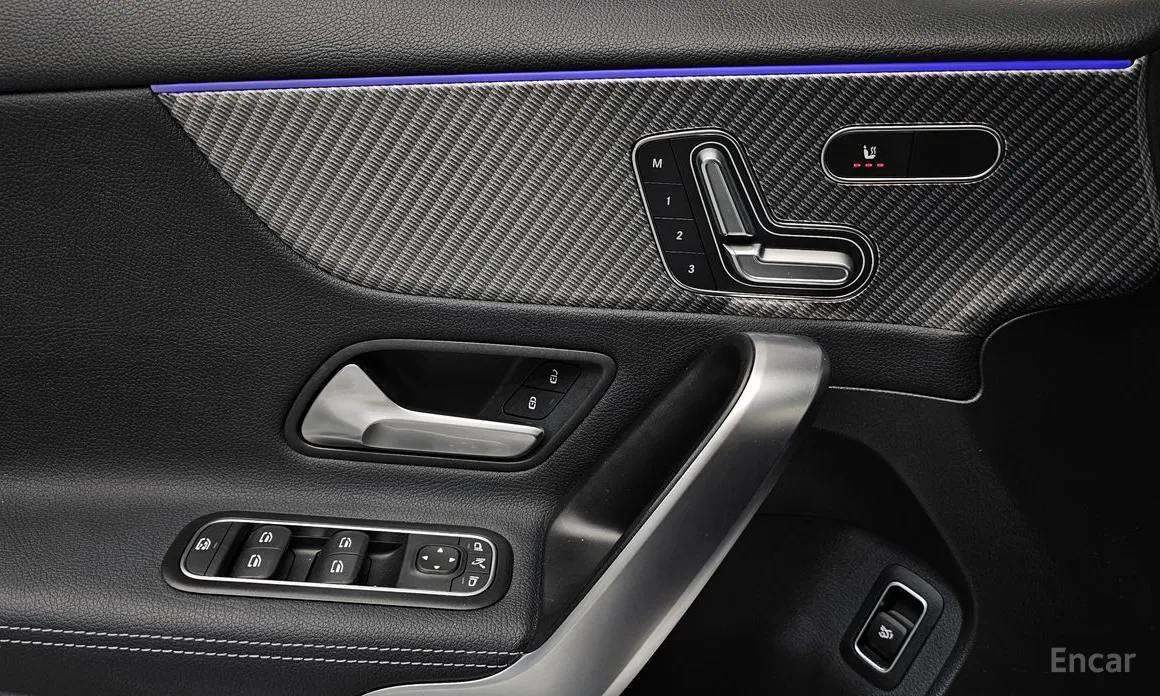 Фото 18 - Mercedes-Benz A-Class