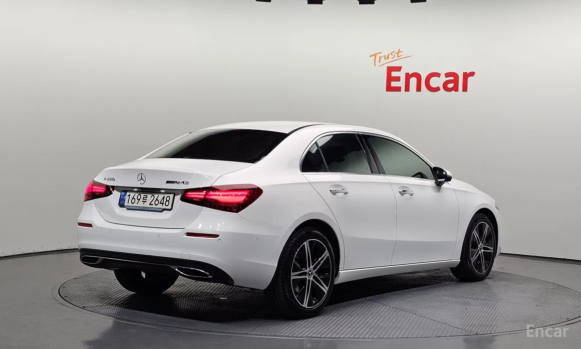 Фото 2 - Mercedes-Benz A-Class