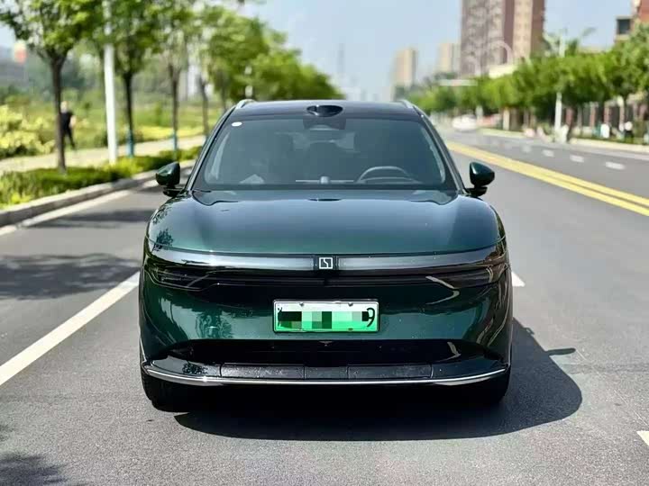 Zeekr 7X 2025 2025款 100kWh 长续航后驱智驾版