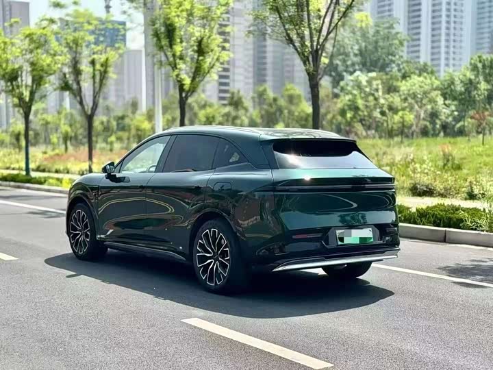 Zeekr 7X 2025 2025款 100kWh 长续航后驱智驾版
