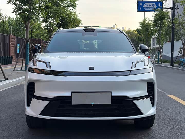 Lynk & Co 08 EM-P Hybrid 2026 2026款 160长续航Max