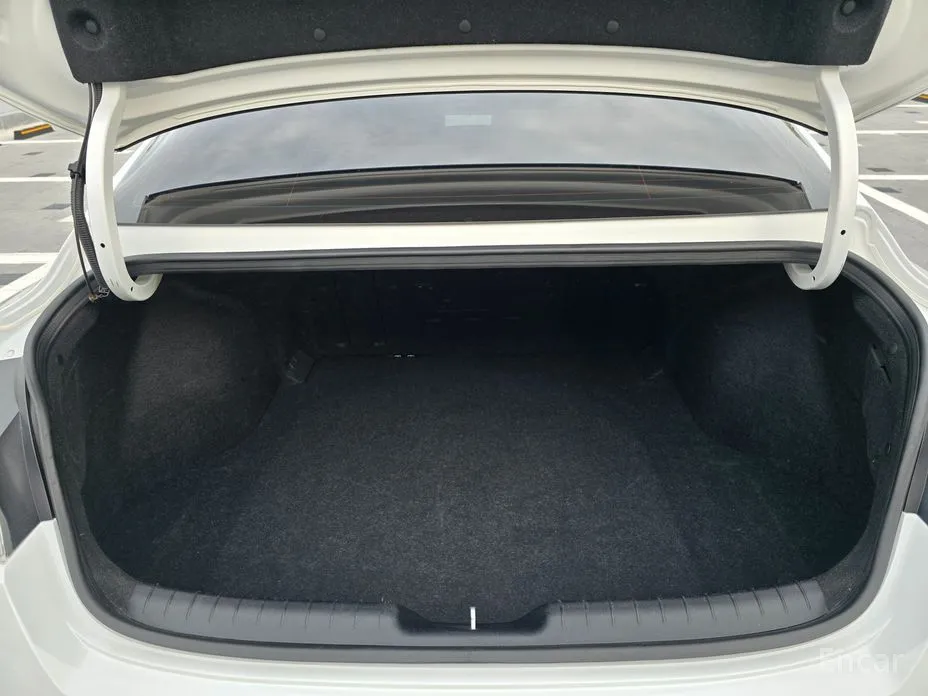 Фото 7 - Hyundai Avante
