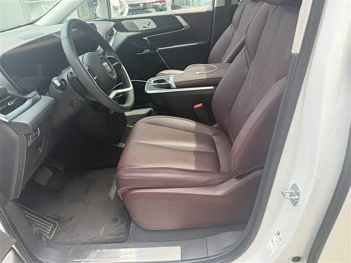 Buick GL8 Century 2025 2025款 2.0T 六座蕴世版