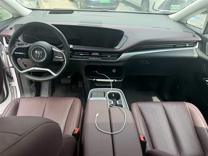 Buick GL8 Century 2025 2025款 2.0T 六座蕴世版