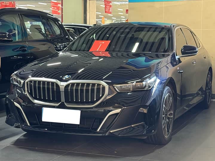 Zdjęcie 1 - BMW 5 Series