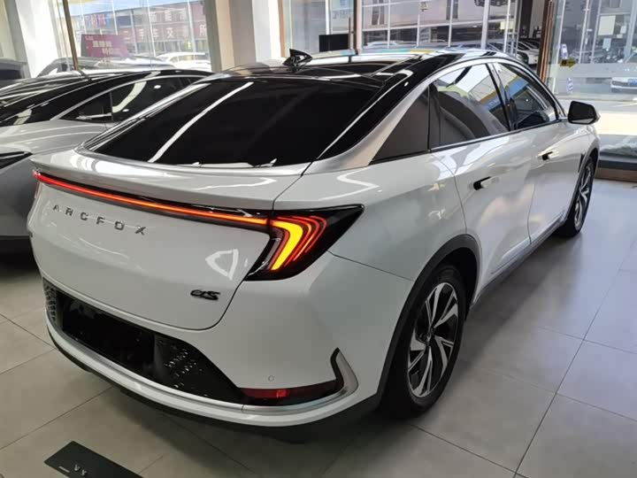 BAIC Arcfox Alpha S 2021 2021款 708S+ 160kW