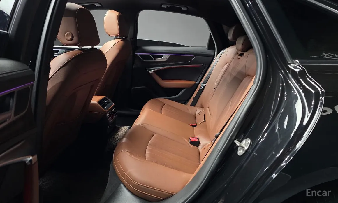 Фото 26 - Audi A6
