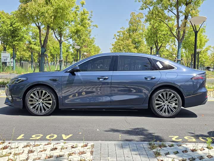 Zdjęcie 7 - Geely Galaxy A7