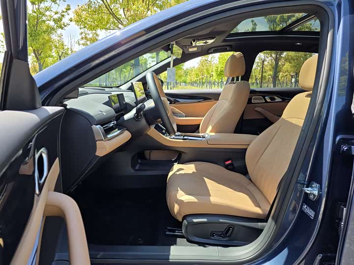 Zdjęcie 9 - Geely Galaxy A7