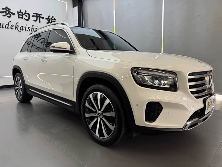 Фото 3 - Mercedes-Benz GLB-Class