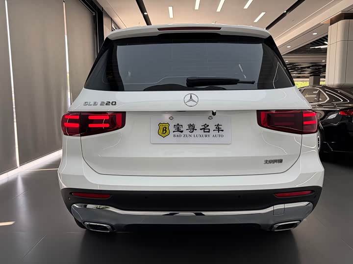 Фото 5 - Mercedes-Benz GLB-Class